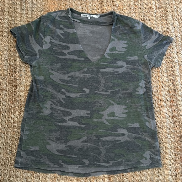 RARE PAM & GELA OVERSIZED CAMO ARMY TEE LASOR CUT CHOKER RIPPED V NECK - Picture 3 of 7